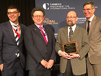 Dr. James Acton, Prof. William Potter, Prof. Harald Müller und Dr. George Perkovich (von links; Foto: Carnegie Endowment)