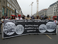 Proteste von Herero und Nara in Berlin