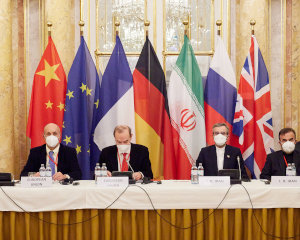 Sitzung der Gemeinsamen Kommission zum Gemeinsamen Umfassenden Aktionsplan (Joint Comprehensive Plan of Action, JCPOA) in Wien, Österreich, Dezember 2021.